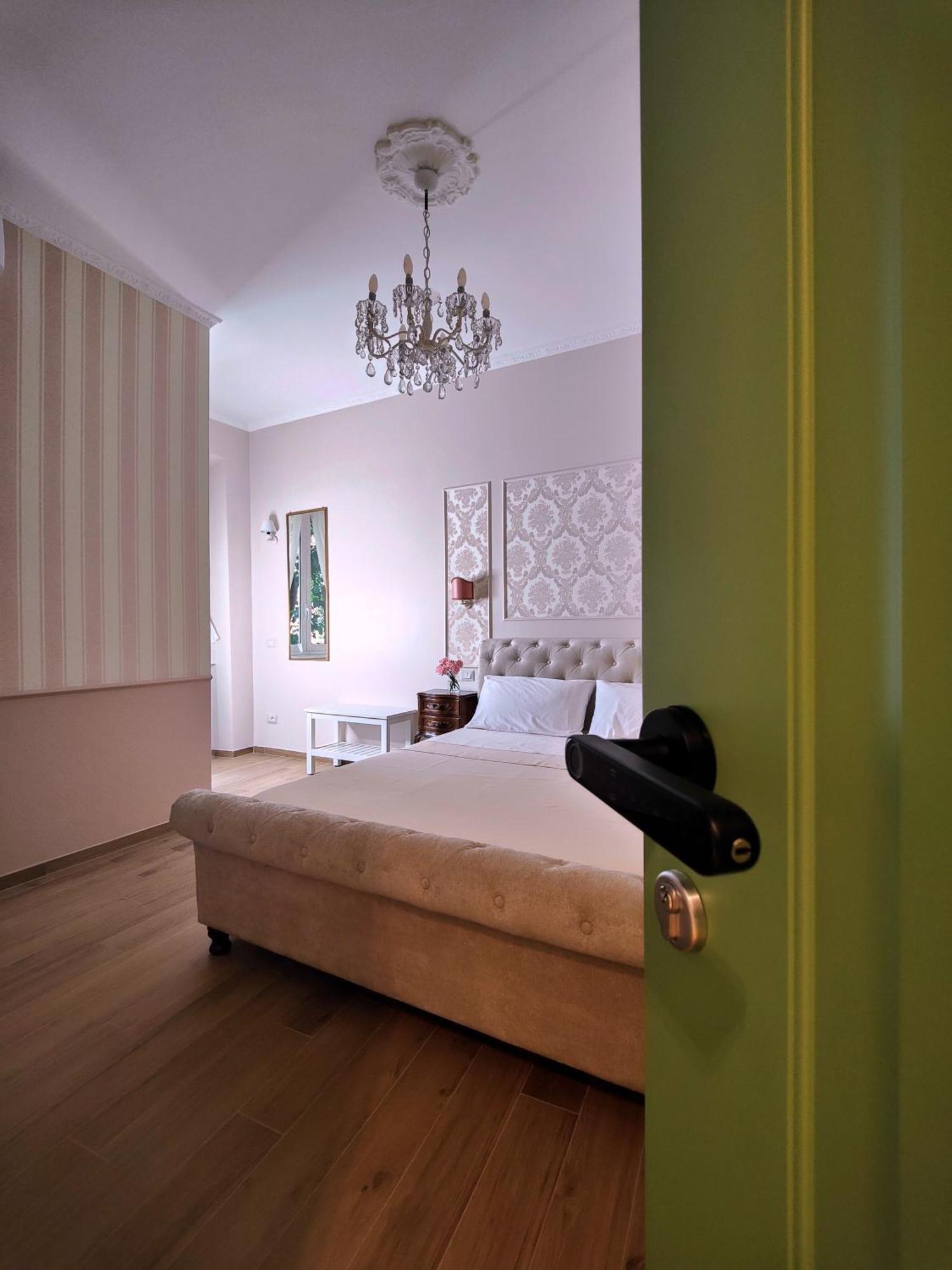 Bed & Breakfast Maison Bonheur Rom